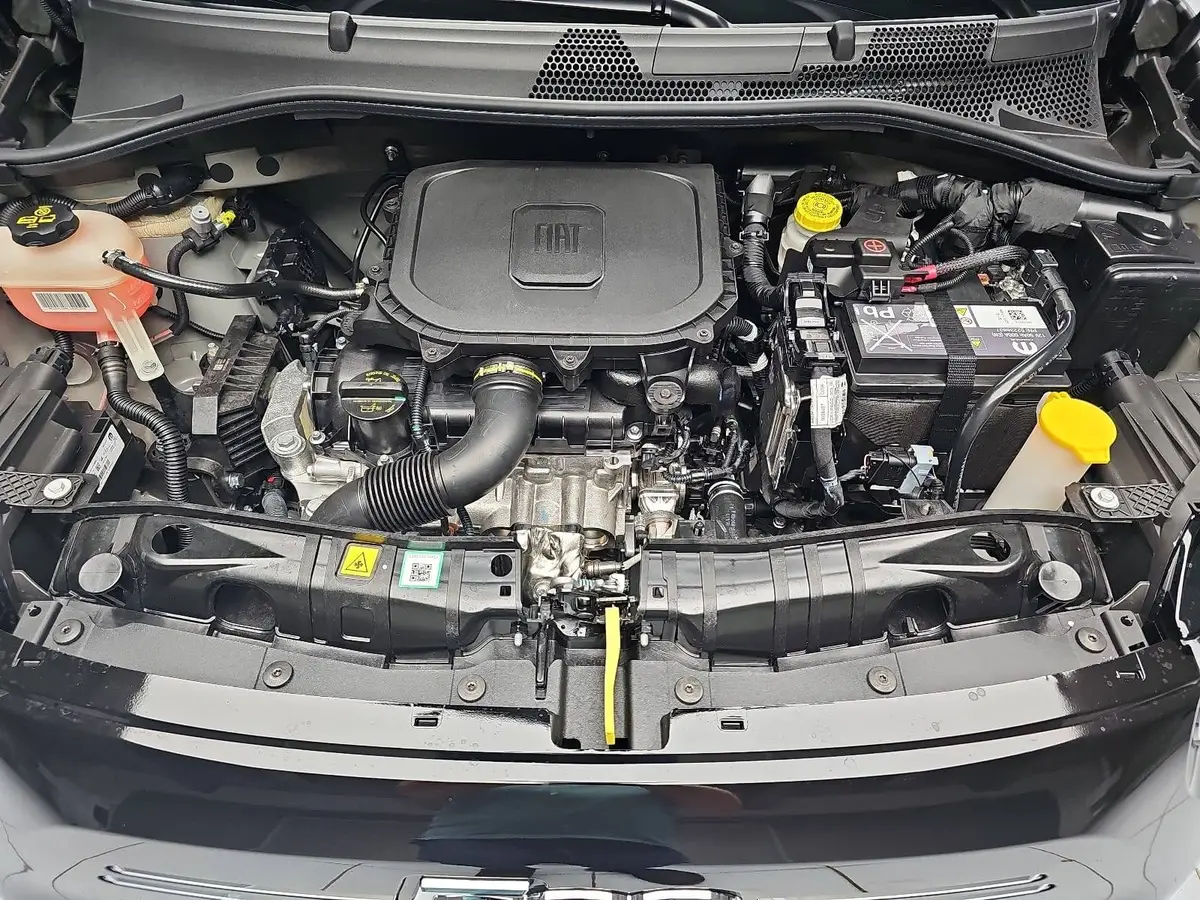 FIAT 500 HYBRID ICON MJ26 KOMFORT PAKET