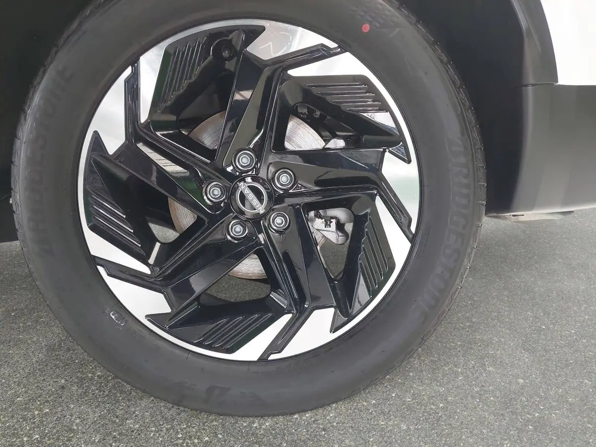 NISSAN QASHQAI 1.3 DIG-T MHEV AUTO. MJ27 N-CONNECTA WINTER EL-HECKKLAPPE PANO