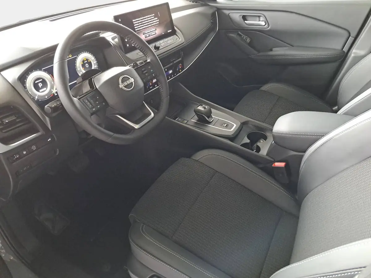 NISSAN QASHQAI 1.3 DIG-T MHEV AUTO. MJ27 N-CONNECTA WINTER EL-HECKKLAPPE PANO