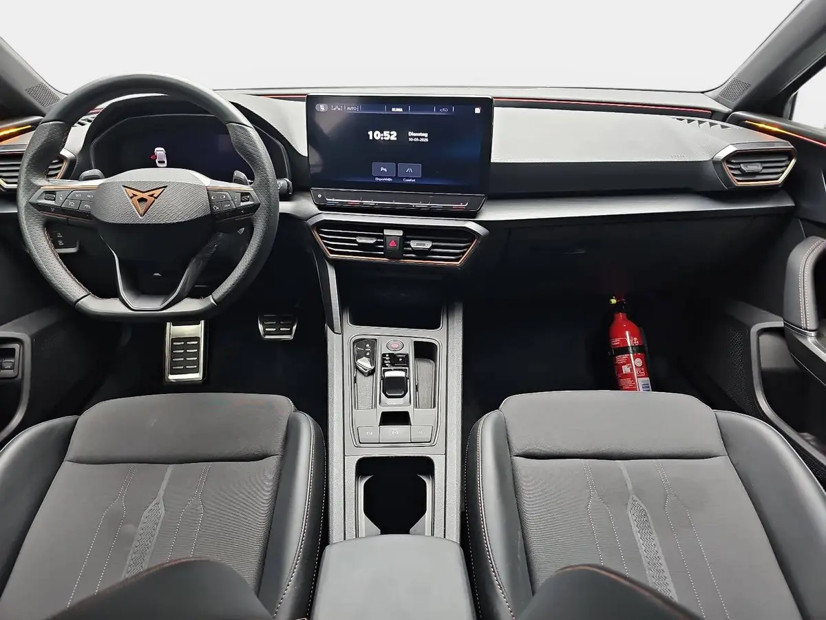 CUPRA LEON ST 1.4 E-HYBRID DSG MATRIX ACC DCC