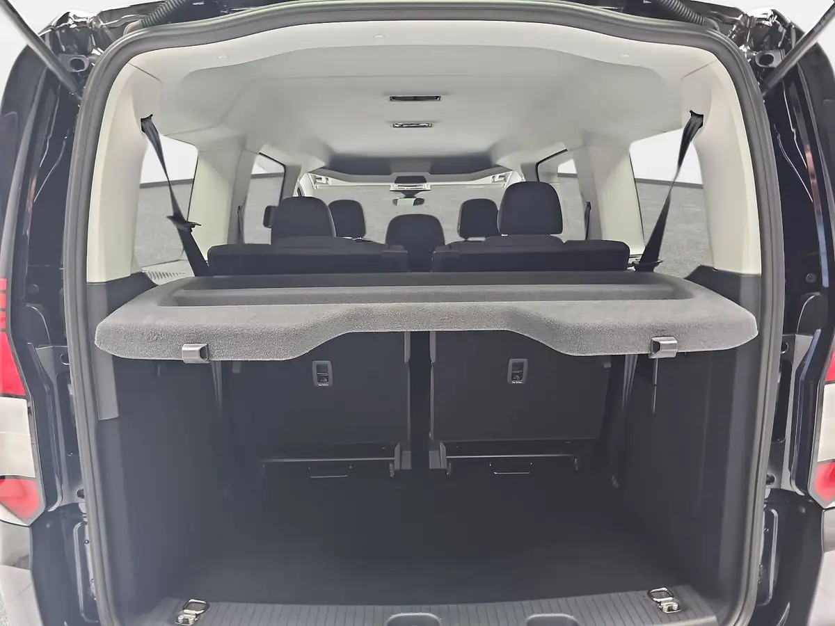 VW CADDY MAXI 1.5 TSI DSG LIFE APP-CONNECT AHK