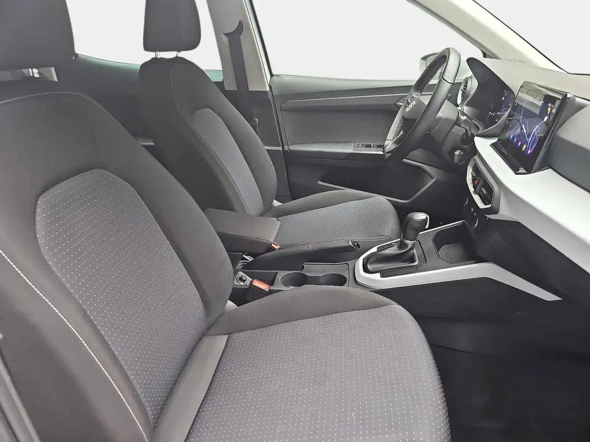 SEAT ARONA 1.0 TSI DSG STYLE NAVI LED PDC LM