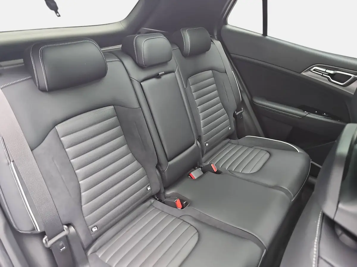 KIA SPORTAGE 1.6T PLUG-IN-HYBRID AUTO. GT-LINE DRIVEWISE GLASDACH SOUND