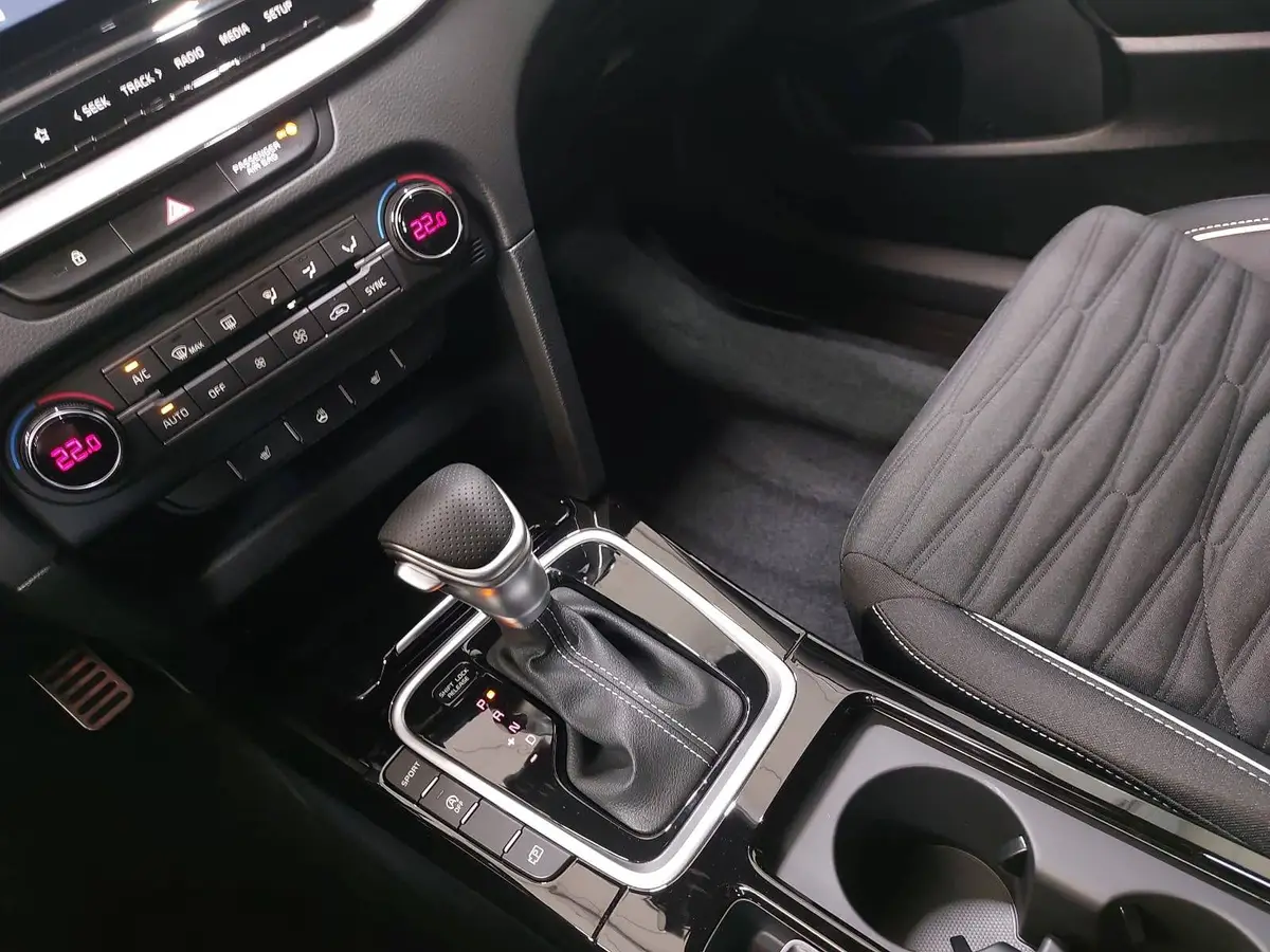 KIA CEED SW 1.5 T-GDI DCT7 GT-LINE