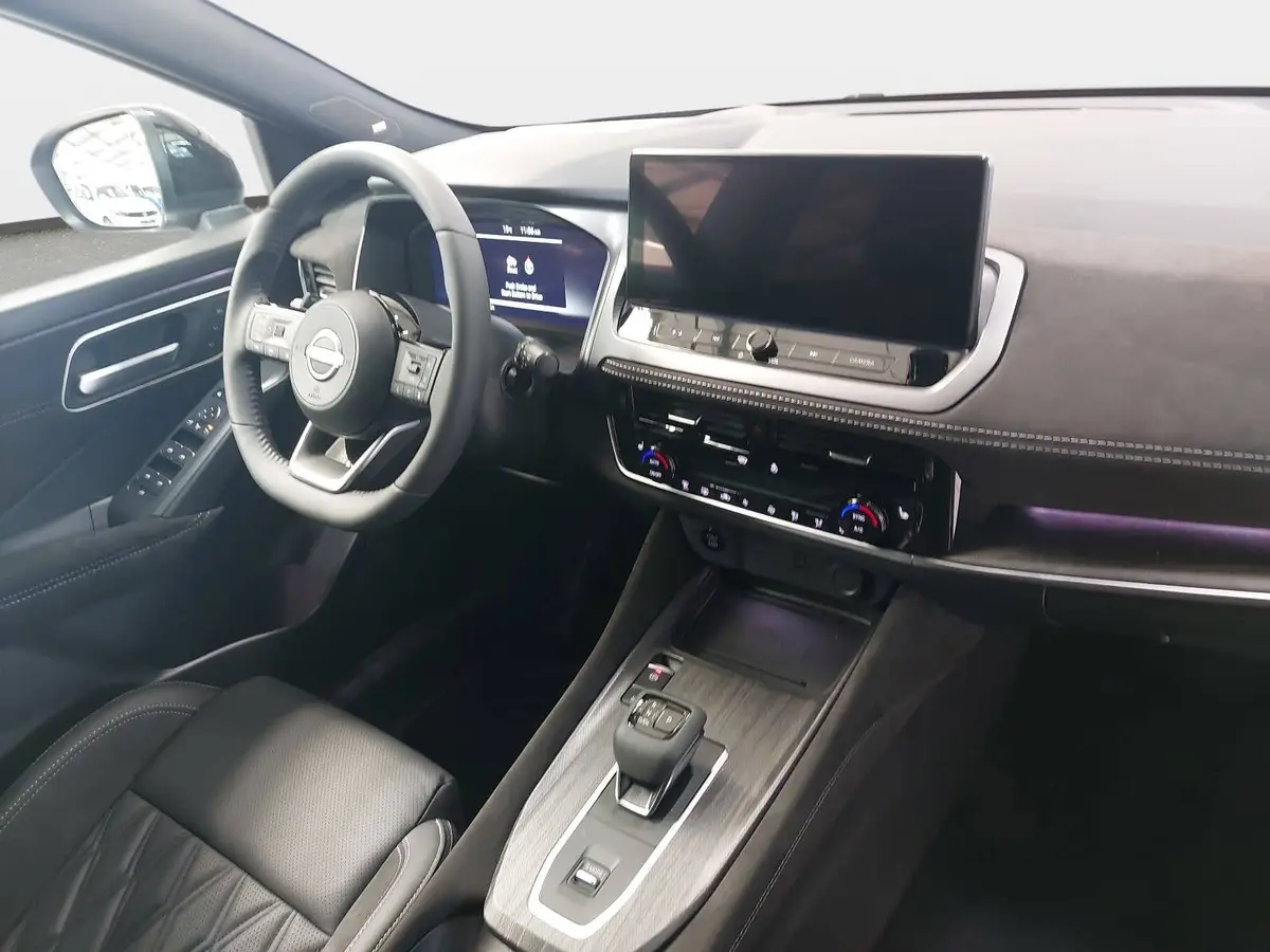 NISSAN QASHQAI 1.3 DIG-T MHEV AUTO. TEKNA PREMIUM PAKET 2-FARBEN