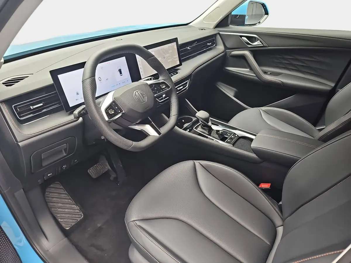 MG HS 1.5 PLUG-IN-HYBRID MY25.5 LUXURY LEDER 360-GRAD-KAMERA 19-ZOLL-LM