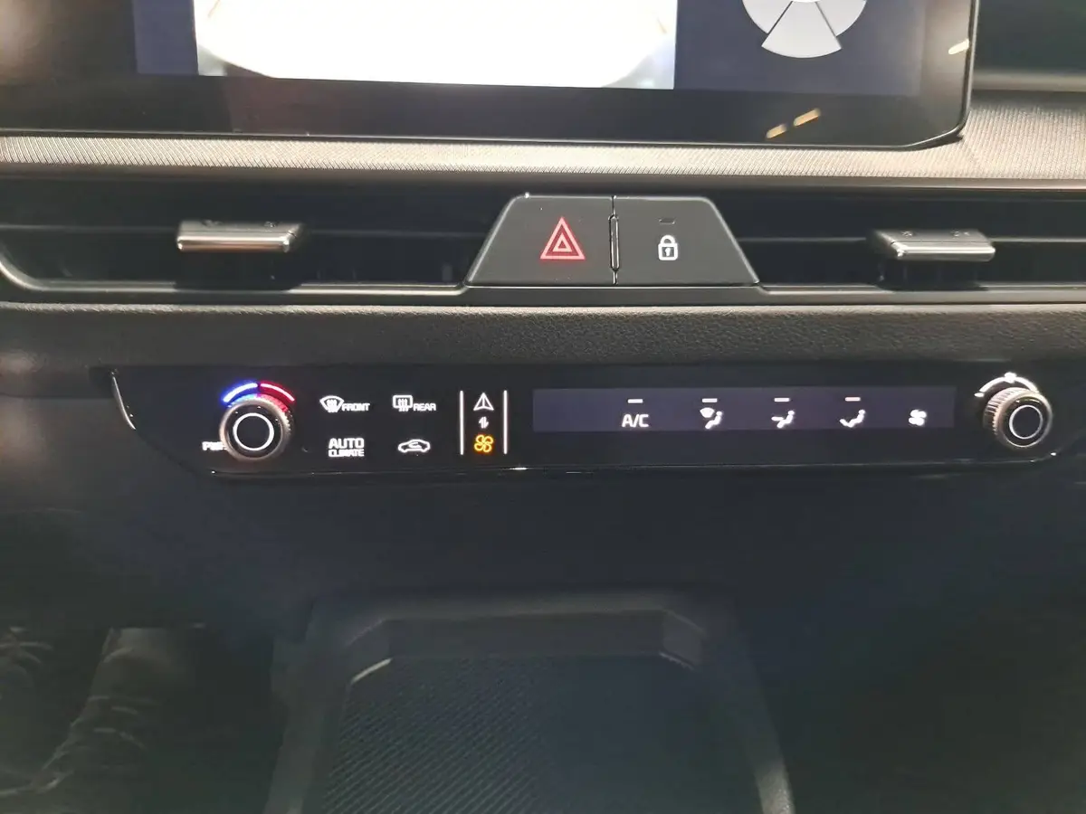 KIA STONIC 1.0 T-GDI 100 VISION MJ26 STYLE SITZH. NAVI