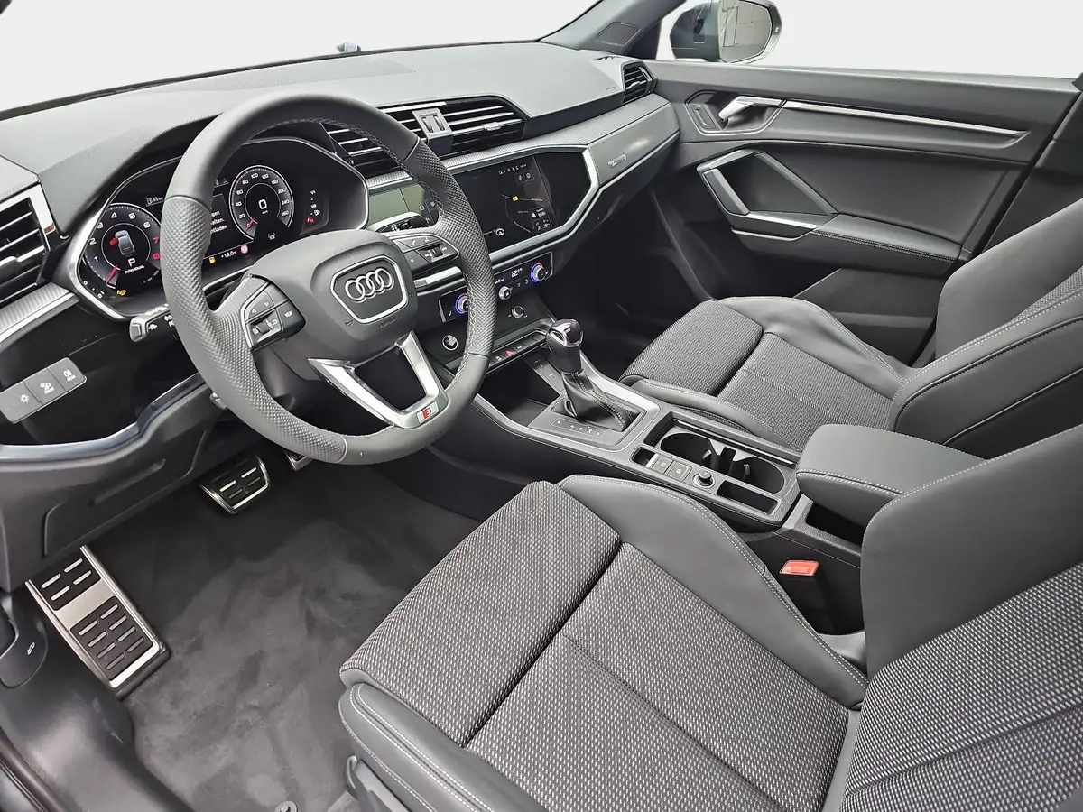 AUDI Q3 SPORTBACK 35 TFSI S-TRONIC S LINE NAVI LED PANO AC