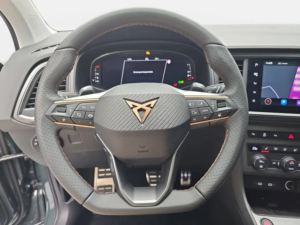 CUPRA ATECA 1.5 TSI DSG NAVI LED ACC PANO EL.HECKKLAPPE WINTER