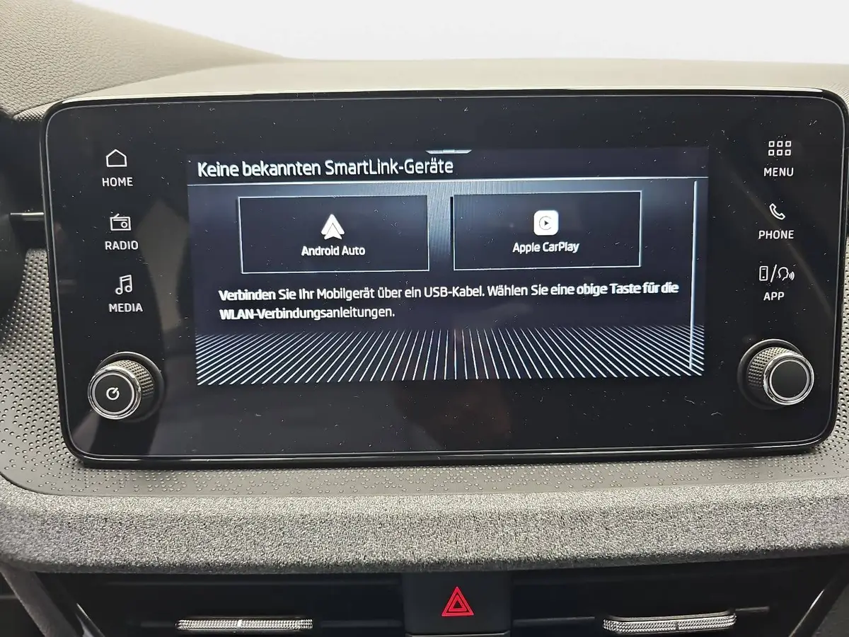 SKODA KAMIQ 1.0 TSI DSG 130 JAHRE LED KAMERA LM