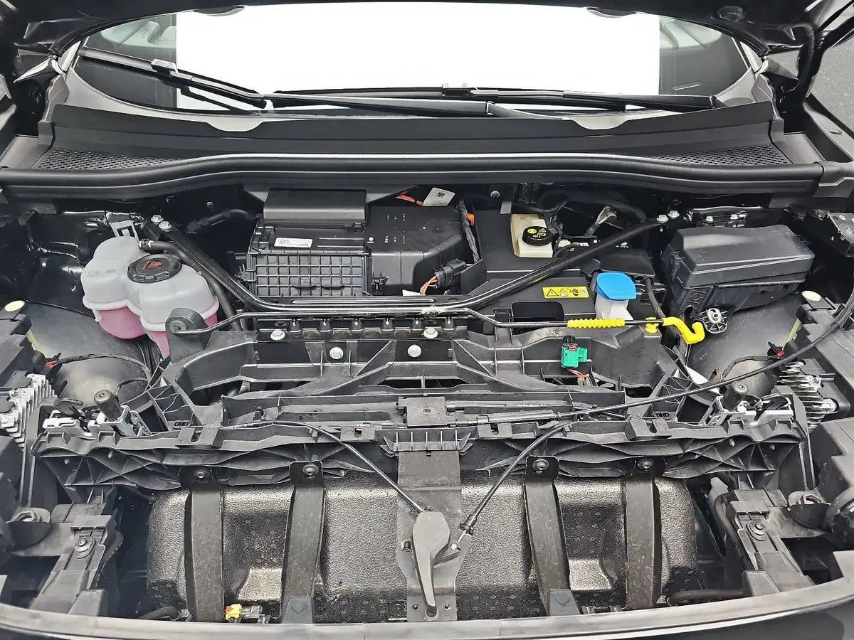 AUDI Q4 E-TRON 45 S-LINE 82KWH LED-MATRIX KAMERA