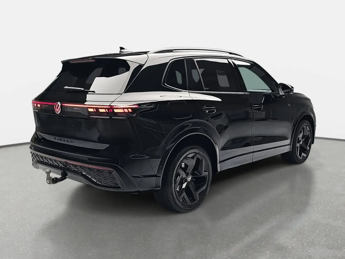 VW TIGUAN 2.0 TDI DSG R-LINE NAVI LED PANO
