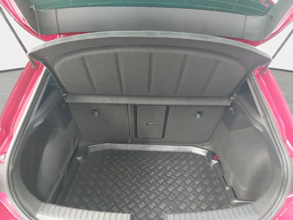 SEAT LEON 1.5 ETSI DSG FR AHK WINTER