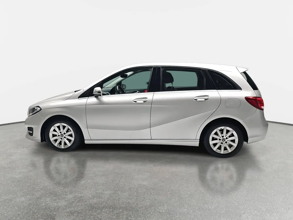 MERCEDES-BENZ B 180 STYLE GRA WINTER AHK