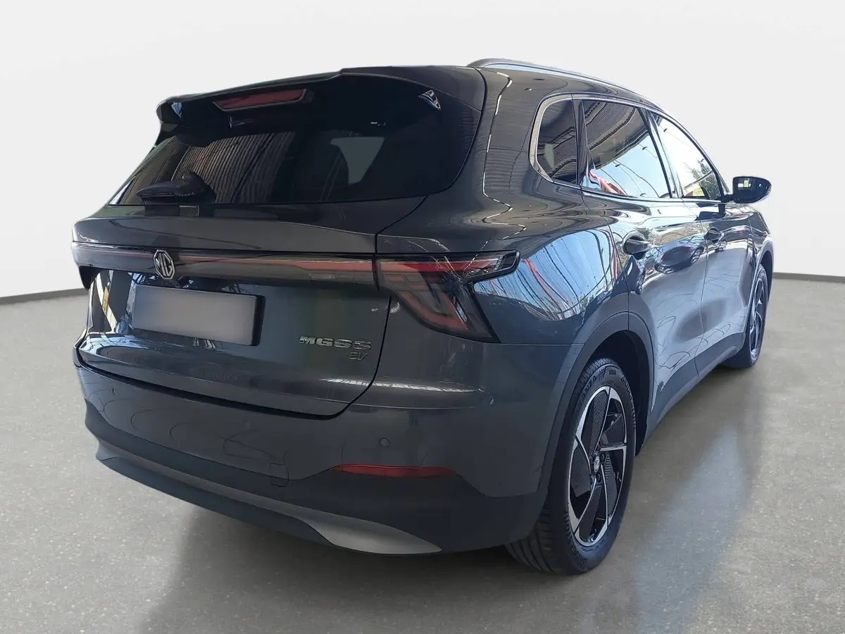 MG S5 EV 64 KWH MY25 LUXURY