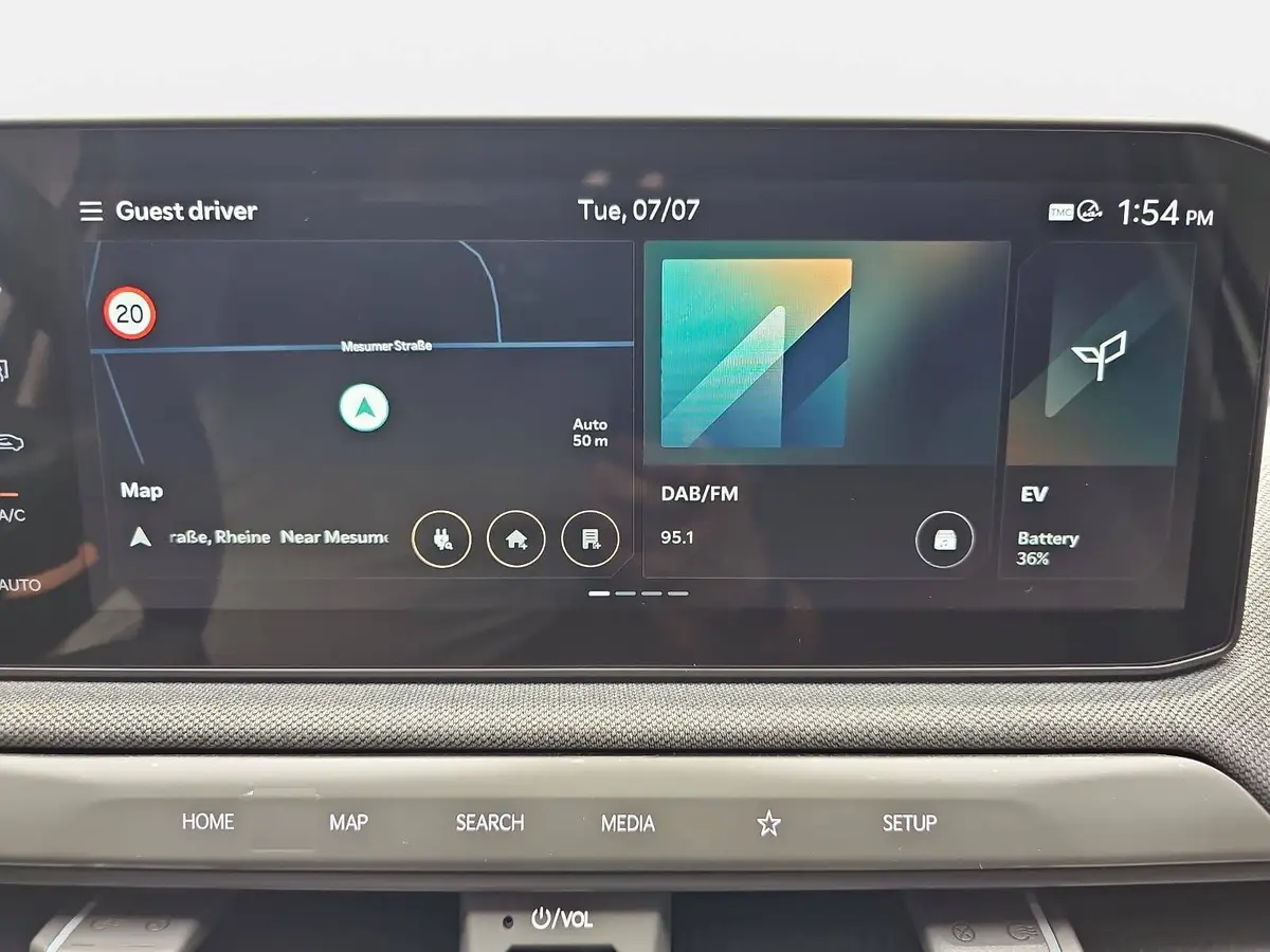 KIA EV3 81.4 KWH EARTH MJ26 WINTER BUSIN. UPGRADE DRIVEWISE-PARK DESIGN SOUND