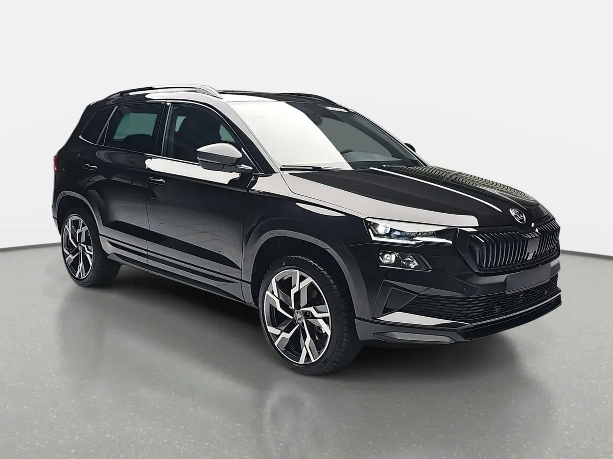 SKODA KAROQ 2.0 TDI DSG SPORTLINE 4X4 PANO AHK