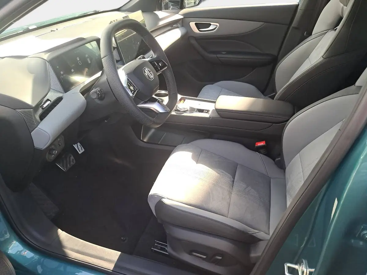 MG MG4 EV 64 KWH MY26 XPOWER AWD