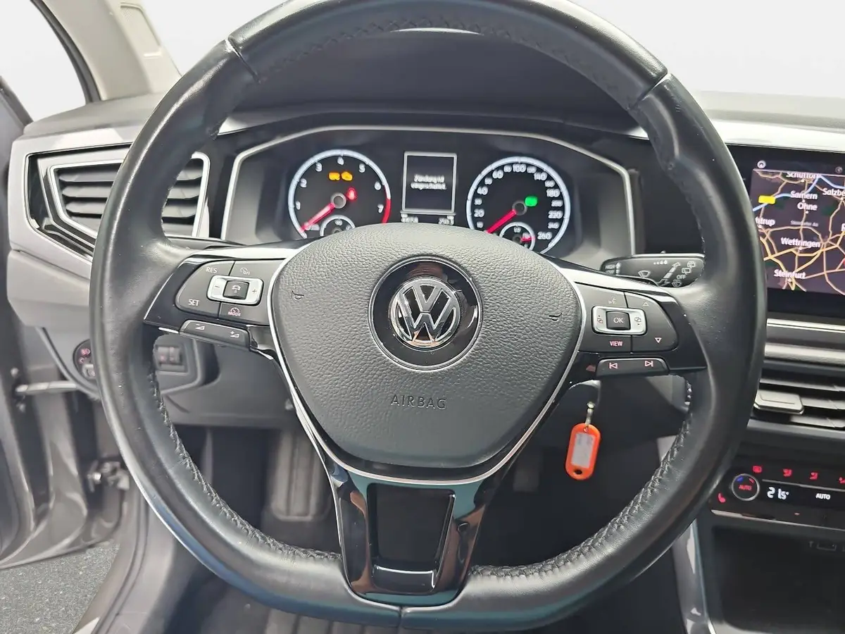 VW POLO 1.0 TSI DSG HIGHLINE NAVI PDC KAMERA