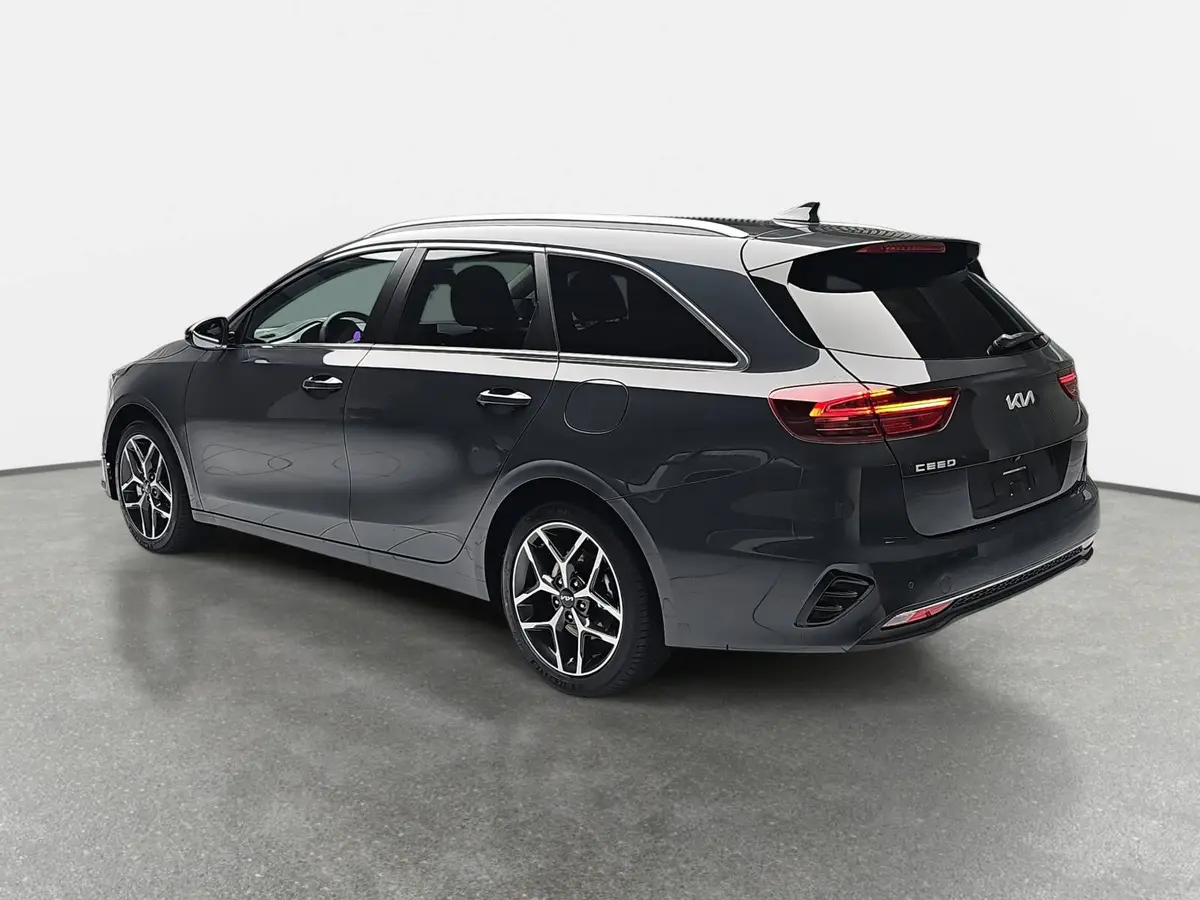 KIA CEED SW 1.0 T-GDI ULTIMATE EDITION STYLE