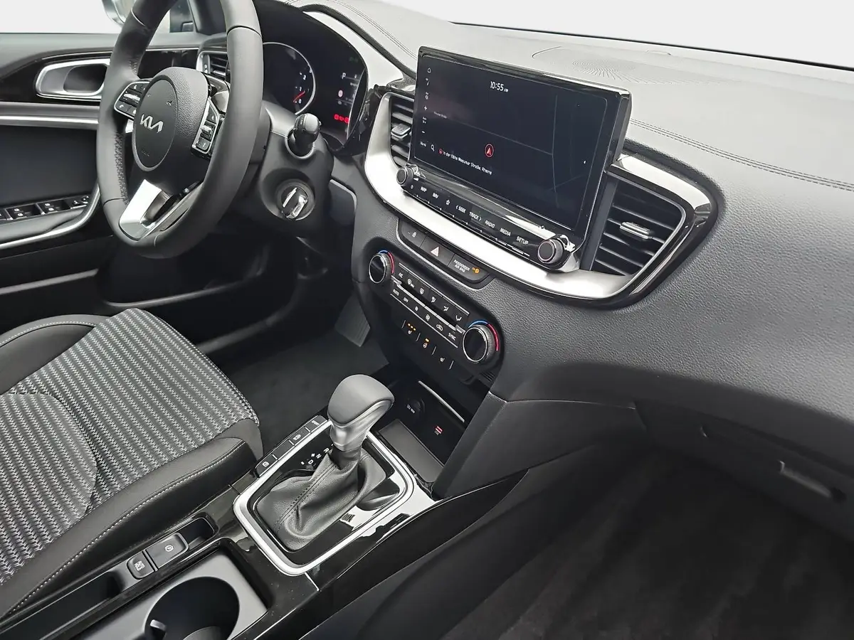 KIA CEED 1.5 T-GDI DCT7 VISION KOMFORT+ SITZH.