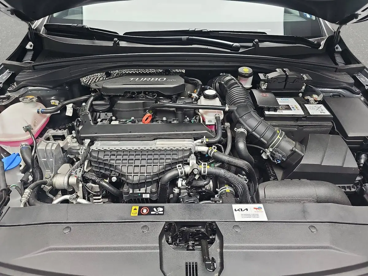 KIA XCEED 1.6 T-GDI 180 DCT GT-LINE MJ26 LEDER GLASDACH