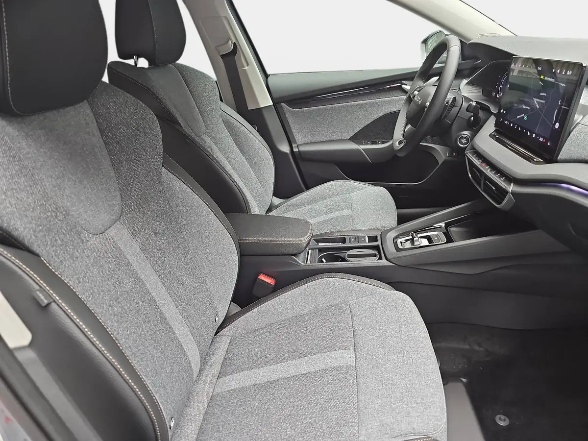 SKODA OCTAVIA COMBI 1.5 TSI ETEC DSG SELECTION NAVI LED ACC WINTER KA