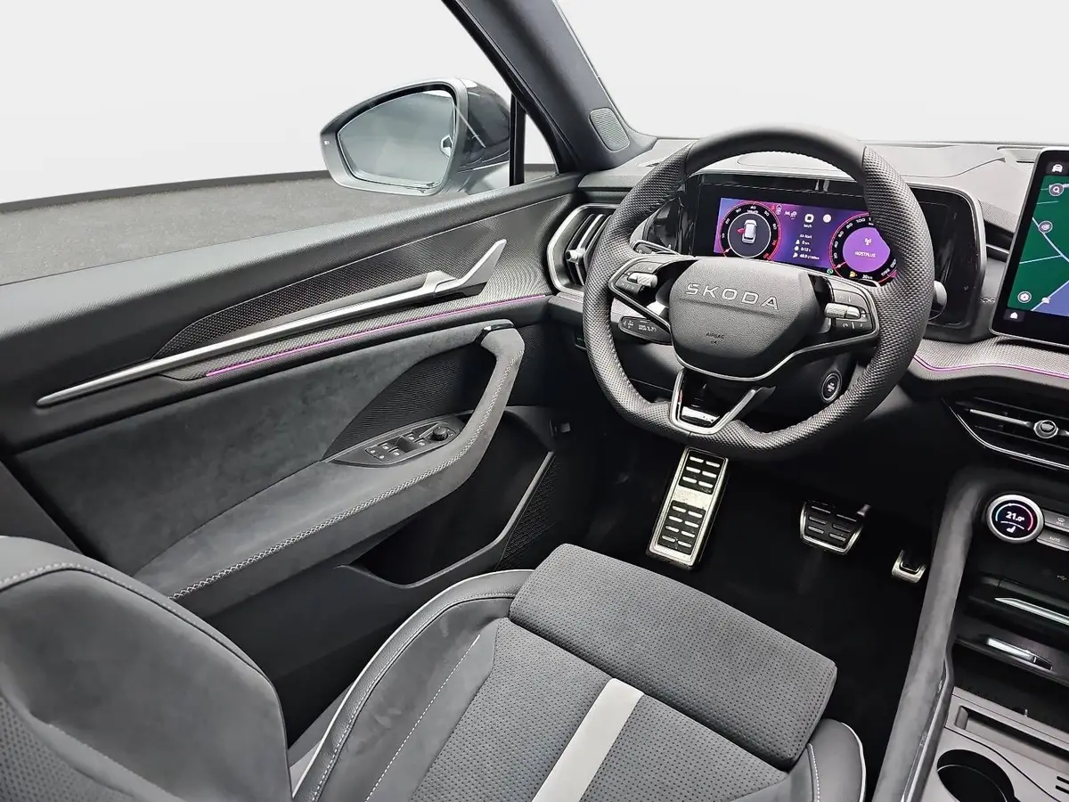 SKODA KODIAQ 1.5 DSG SPORTLINE NAVI LED ACC WINTER KAMERA AHK L
