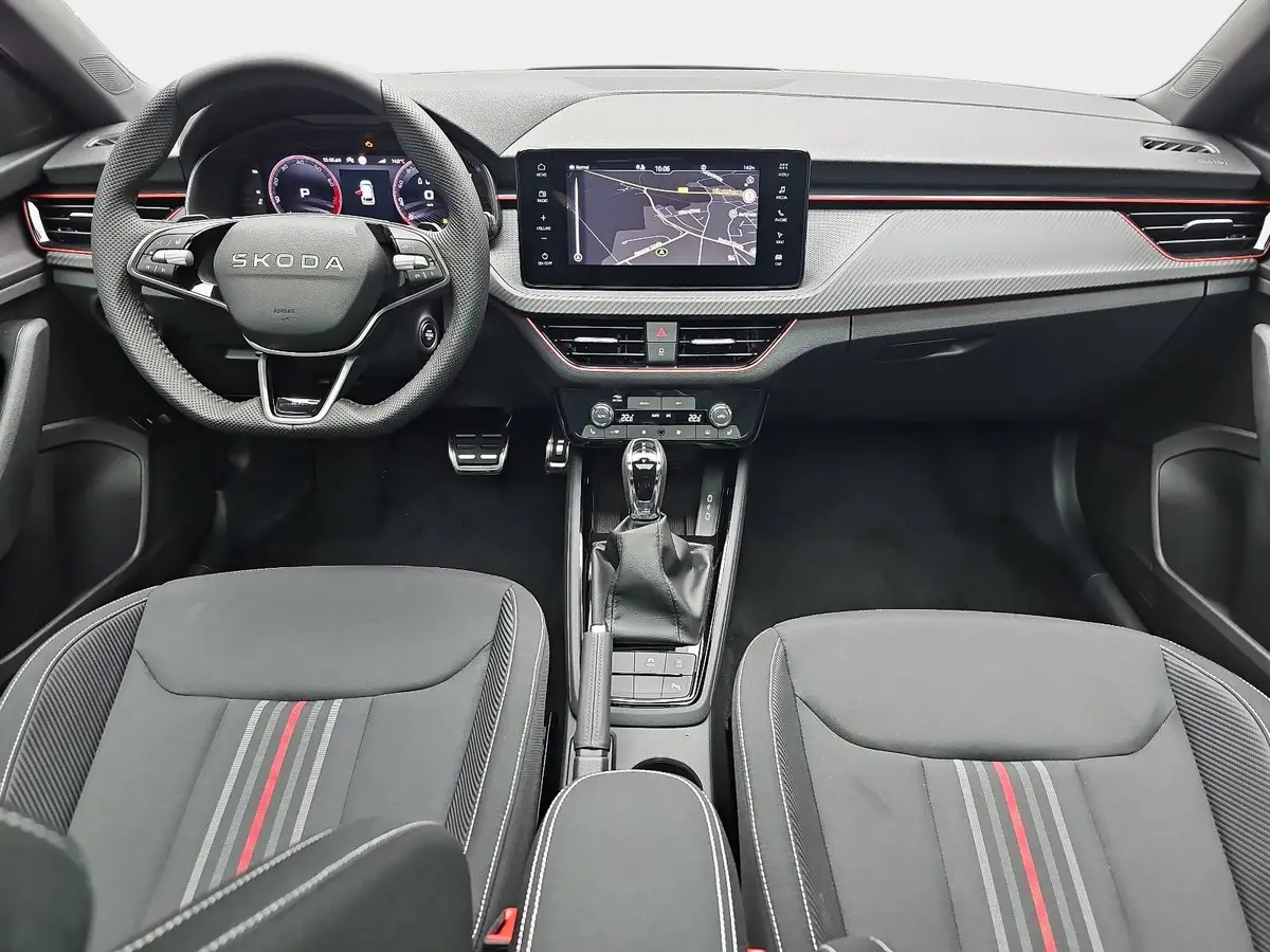 SKODA KAMIQ 1.5 TSI DSG MONTE CARLO NAVI MATRIX-LED PANO WINTE