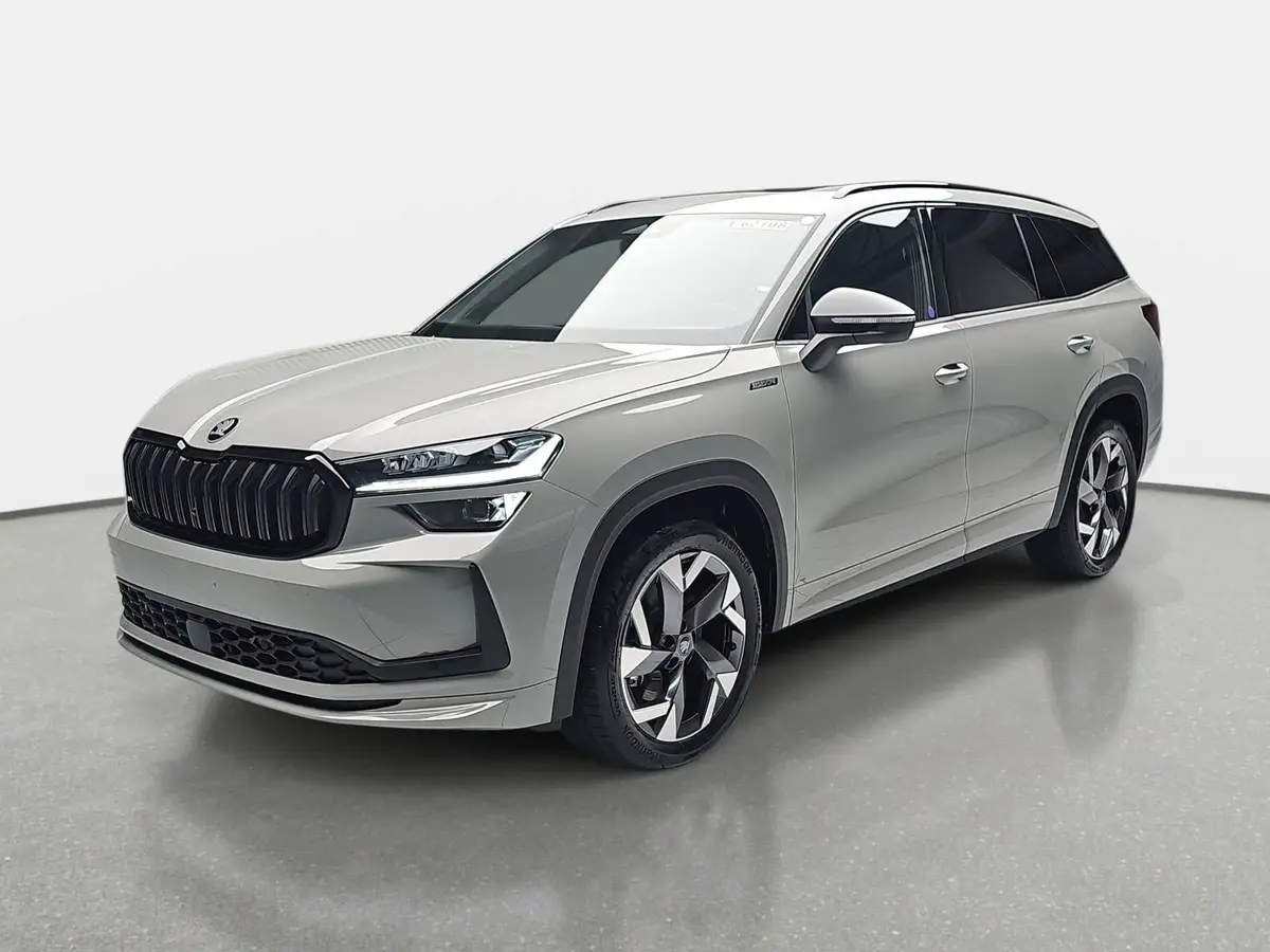 SKODA KODIAQ 1.5 TSI DSG SPORTLINE NAVI MATRIX ACC 7-S KAMERA A