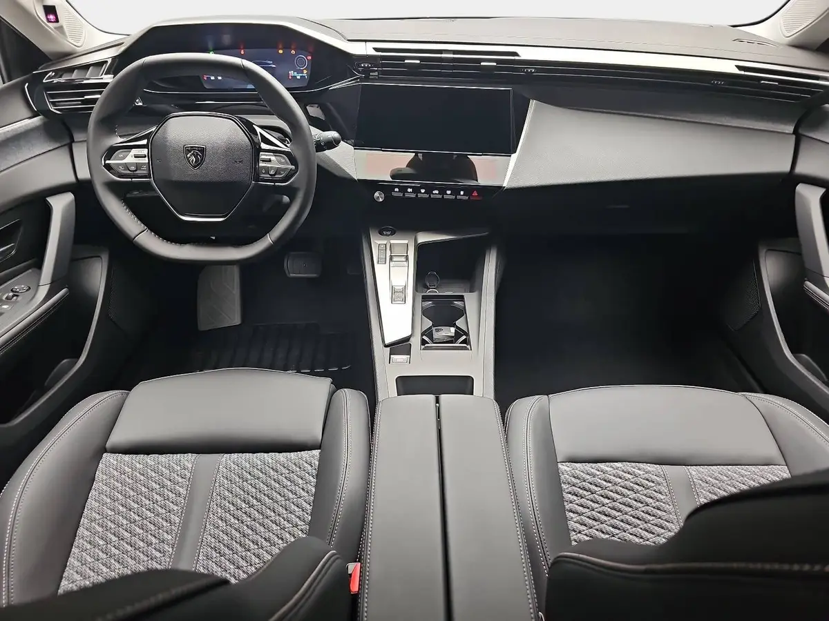 PEUGEOT 308 SW 1.2 HYBRID STYLE KOMFORT PAKET AHK LM
