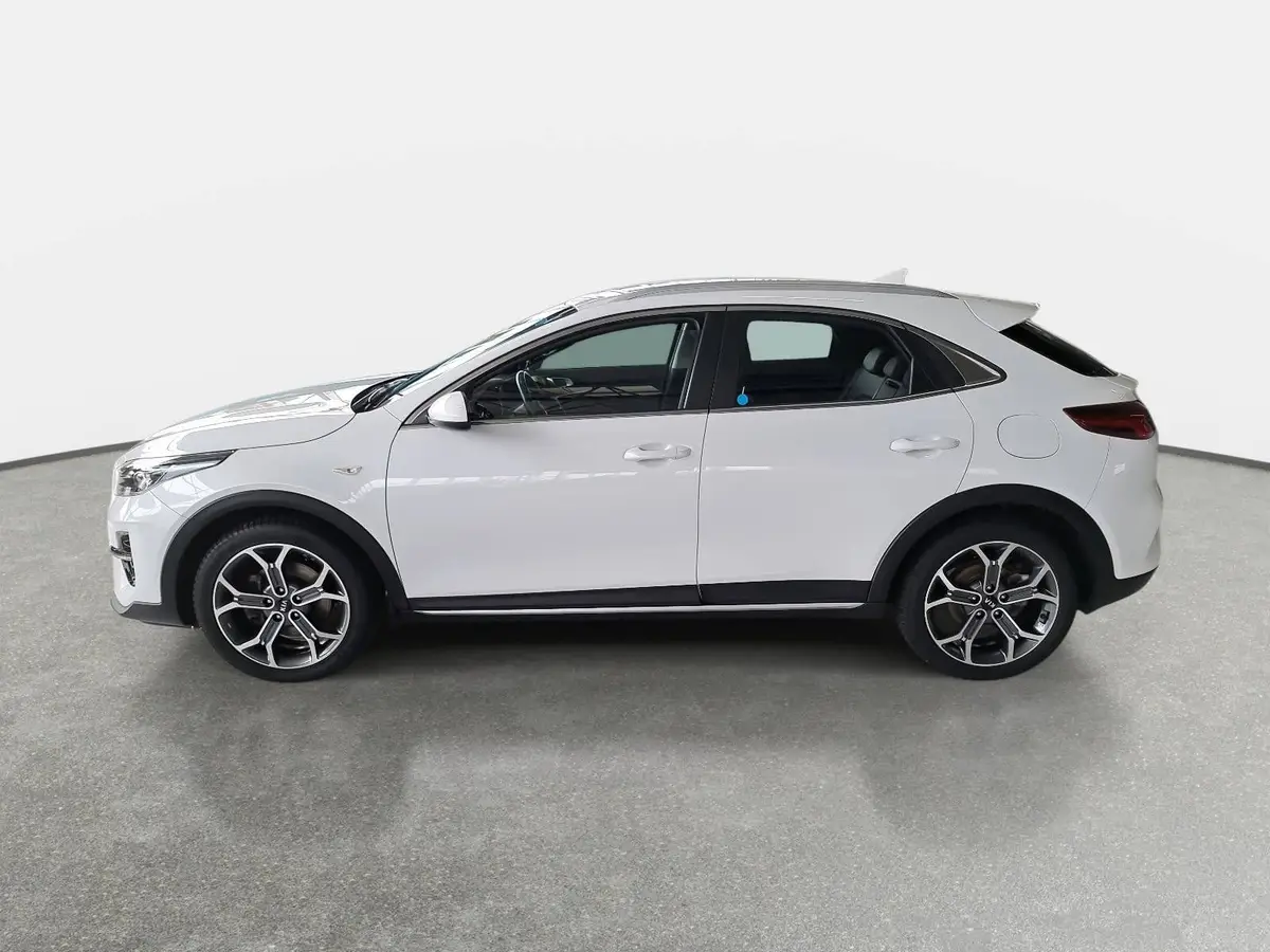 KIA XCEED 1.4 T-GDI JBL SOUND EDITION NAVI LED