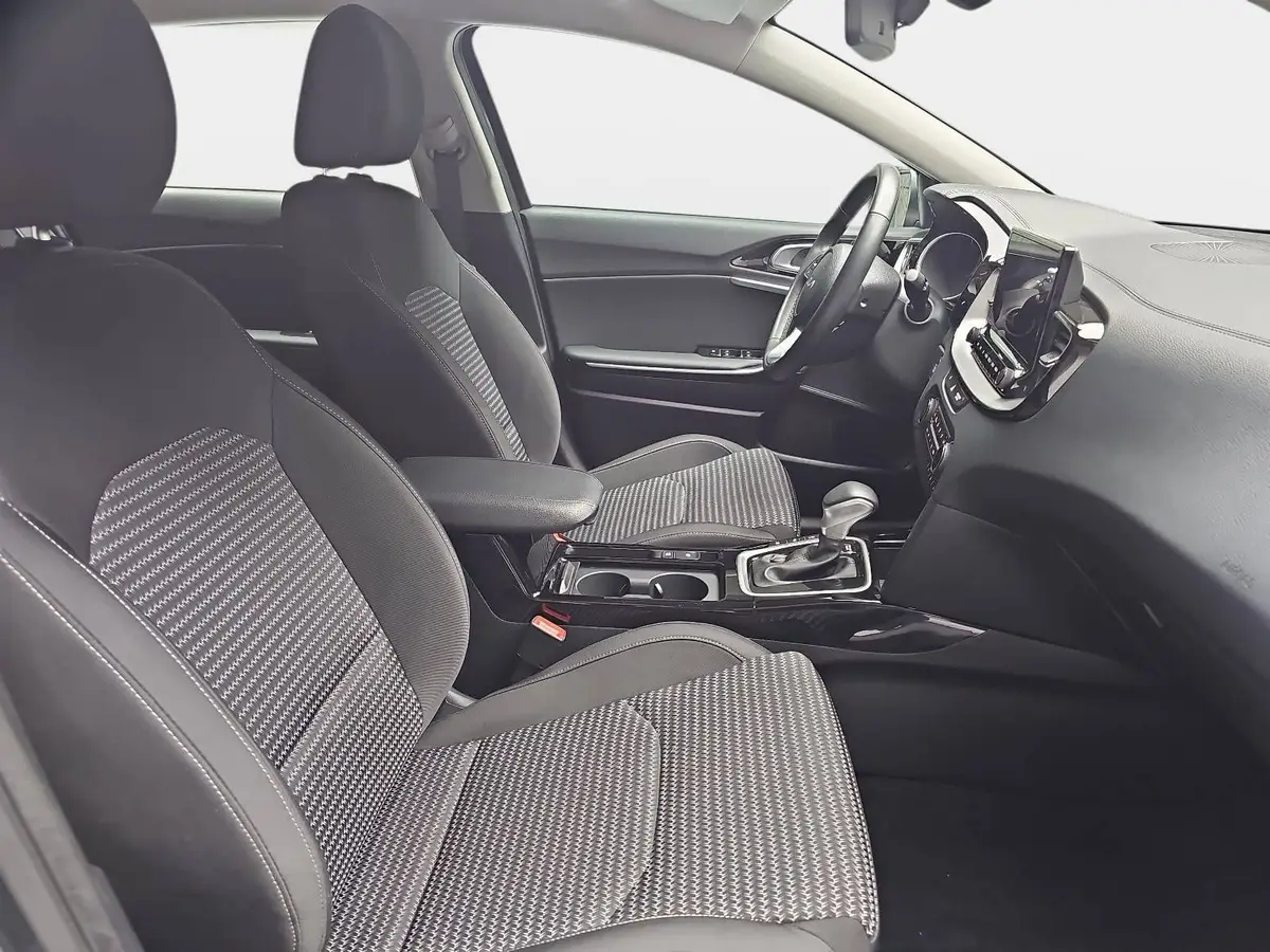 KIA CEED 1.5 T-GDI DCT7 SPIRIT TECHNOLOGIE