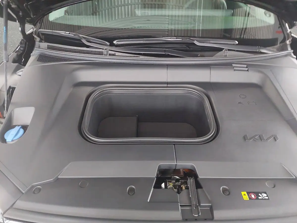 KIA EV3 81.4 KWH EARTH MJ26 WINTER BUSINESS UPGRADE DRIVEWISE-PARK DESIGN