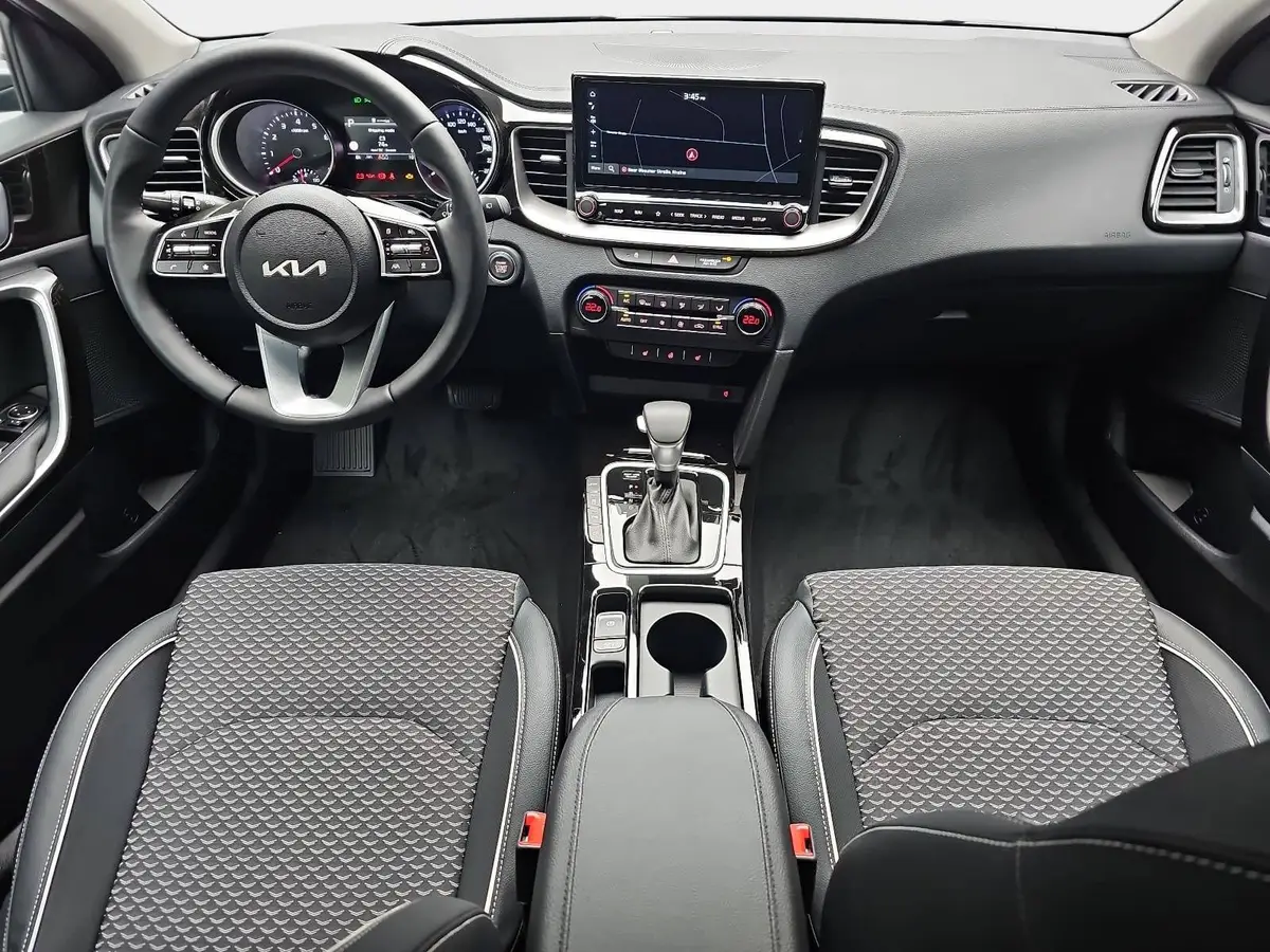 KIA XCEED 1.6 T-GDI 150 DCT SPIRIT MJ26 XCLUSIVE