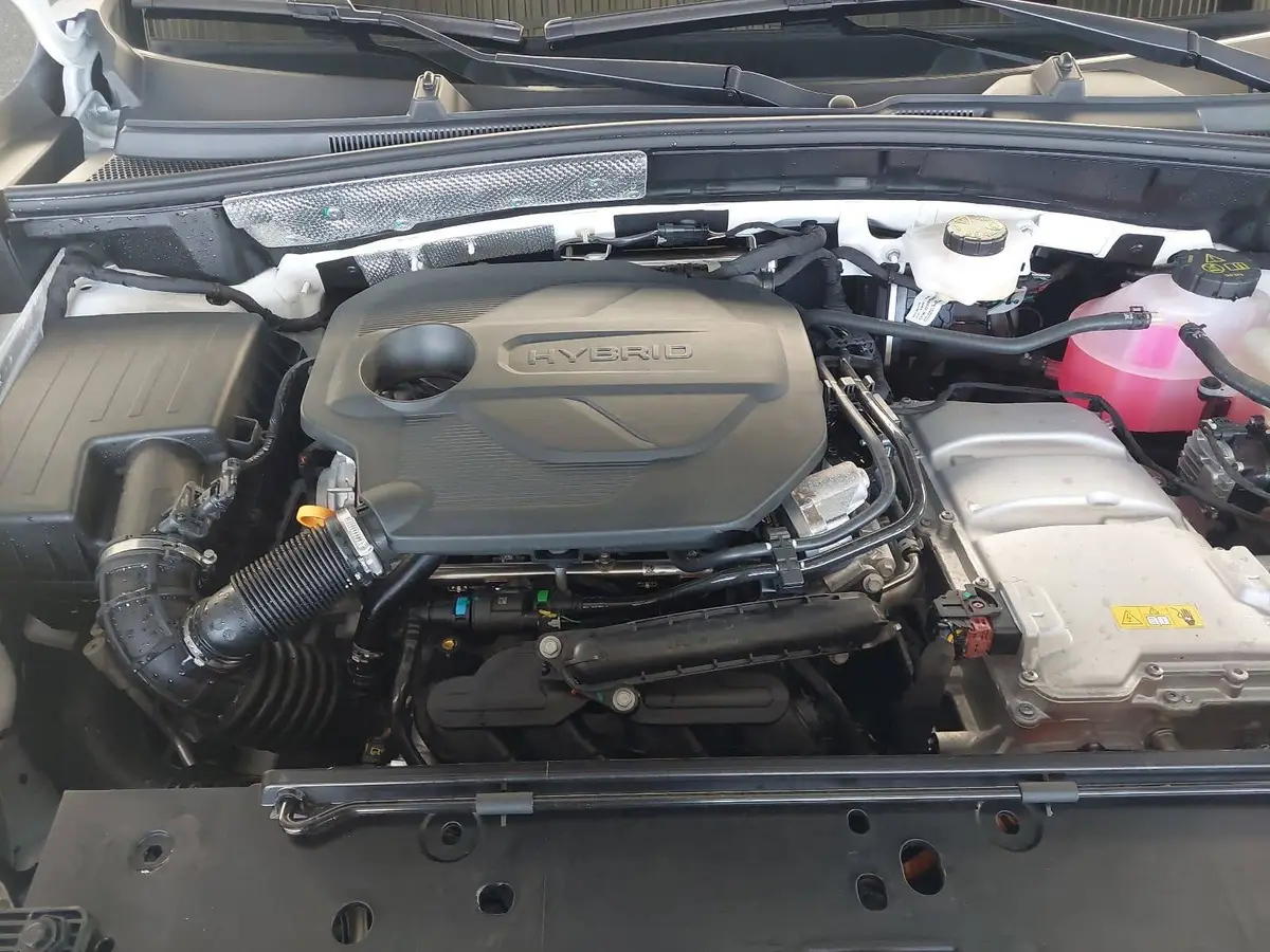 MG ZS 1.5 HYBRID+ MY25.5 LUXURY NAVI LM18 KEYLESS-ENTRY 360-GRAD-KAMERA