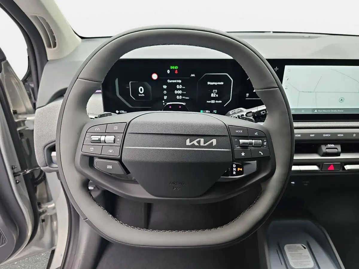 KIA EV3 81.4 KWH EARTH MJ26 WINTER BUSIN. UPGRADE DRIVEWISE-PARK DESIGN SOUND