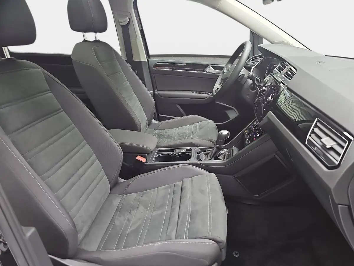 VW TOURAN 1.5 TSI DSG HIGHLINE R-LINE NAVI LED ACC PANO KAME