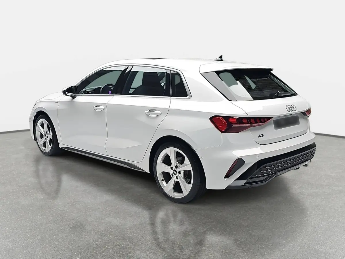 AUDI A3 35 TFSI DSG SPORTBACK S LINE LED KAMERA LM18