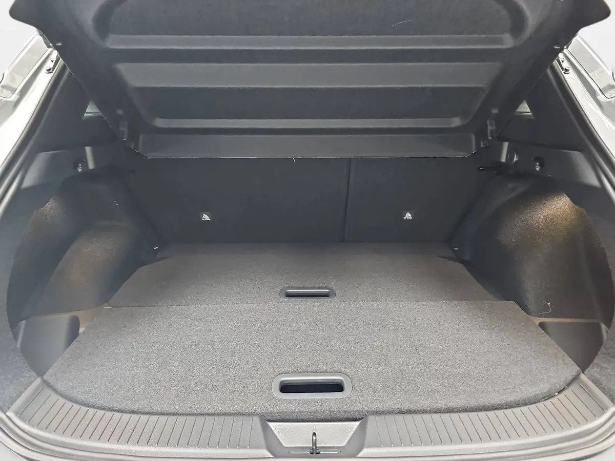 NISSAN QASHQAI 1.3 DIG-T XTRONIC N-CONNECTA PANO WINTER