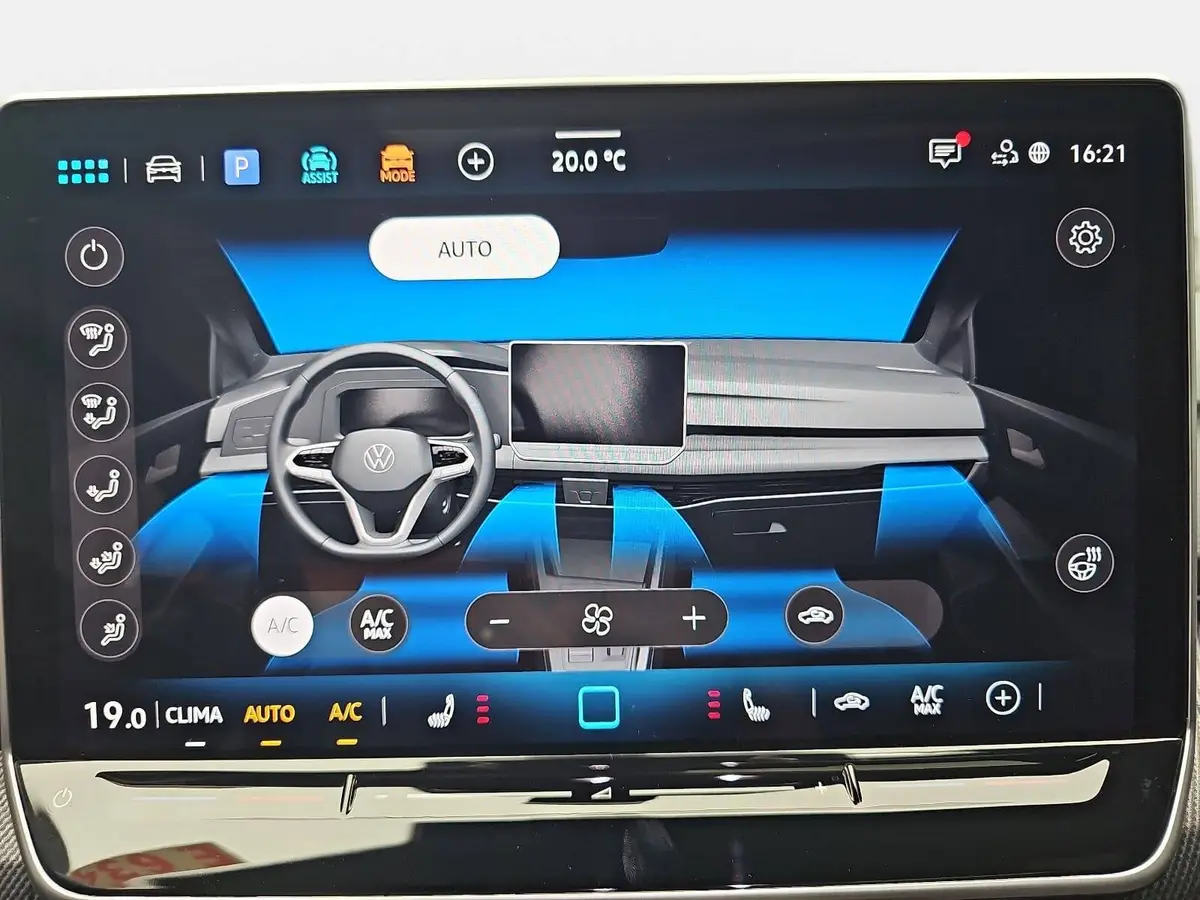 VW GOLF 1.5 ETSI DSG VIII R-LINE NAVI MATRIX-LED