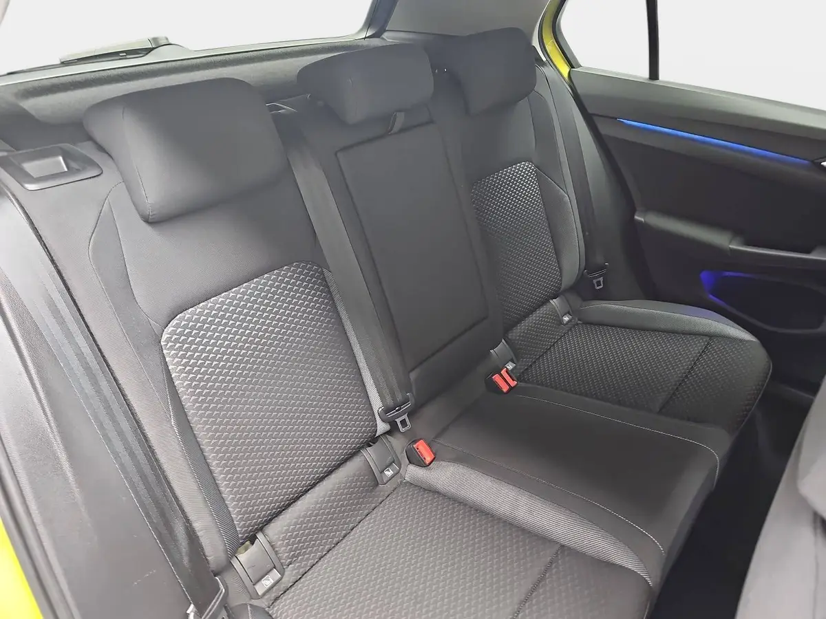 VW GOLF VIII 1.5 TSI ACTIVE NAVI LED M+S