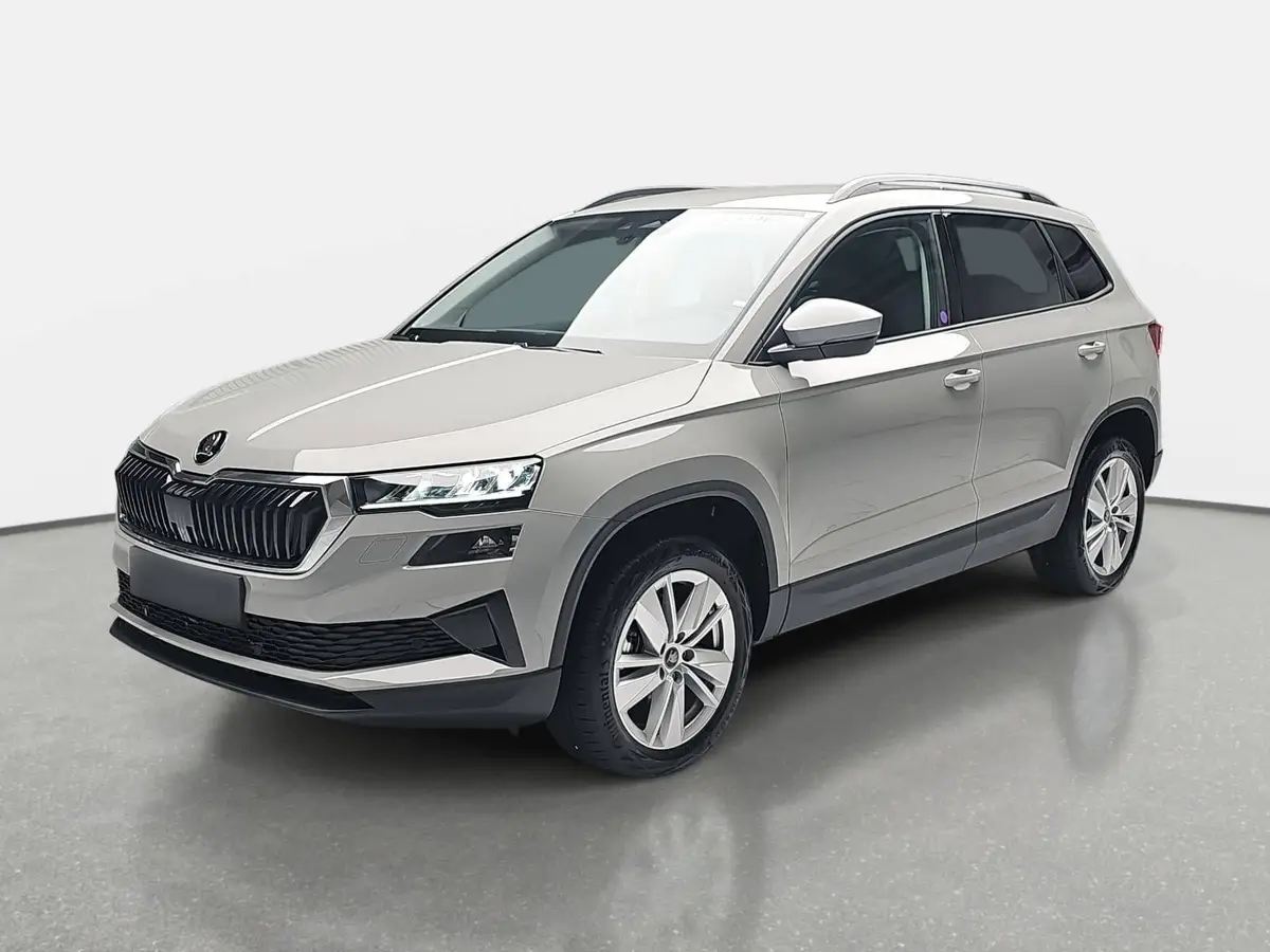 SKODA KAROQ 1.5 TSI DSG SELECTION LED AHK WINTER