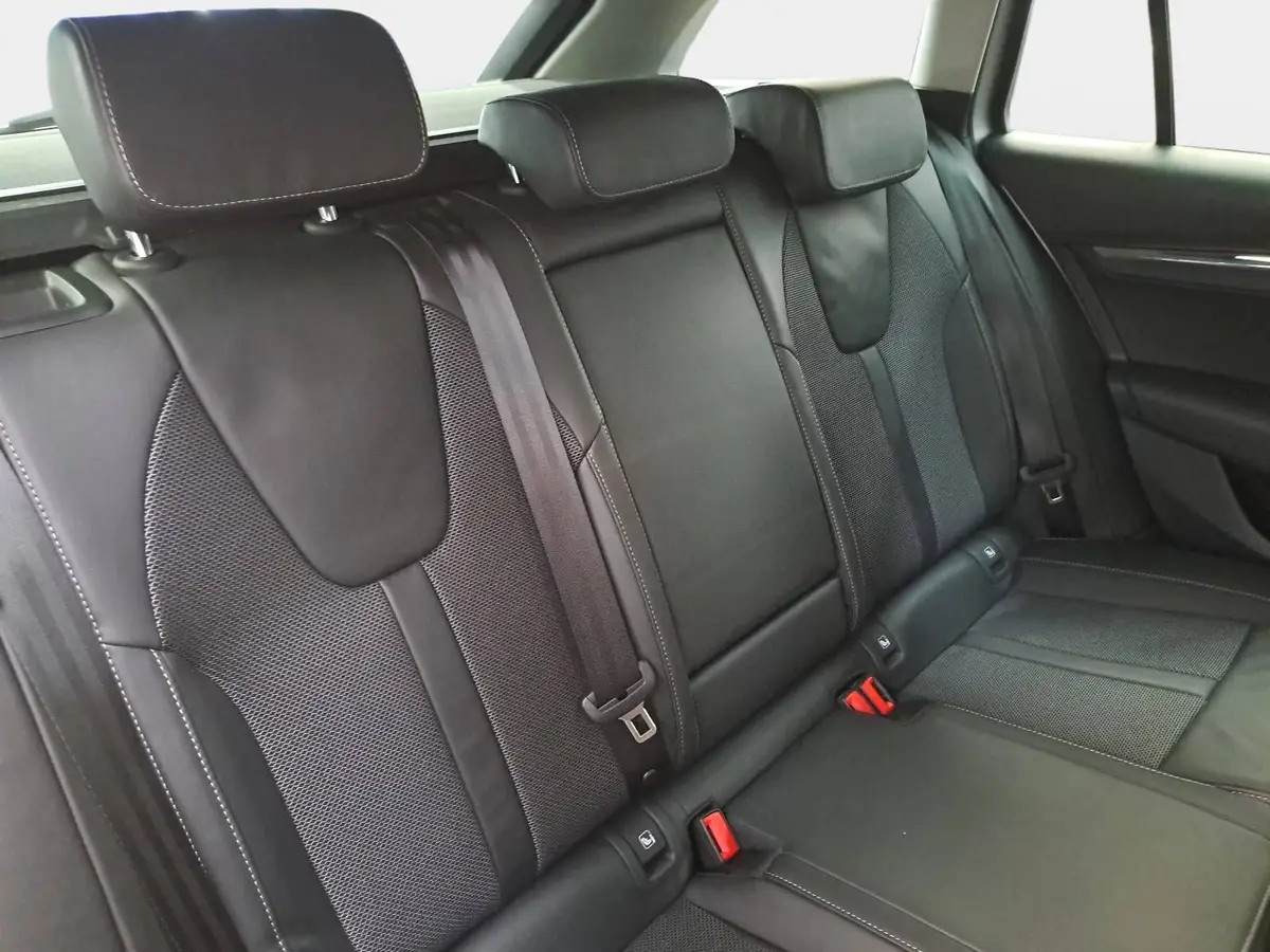 SKODA OCTAVIA COMBI HYBRID 1.4 TSI IV STYLE NAVI ACC HUD PDC KAMERA