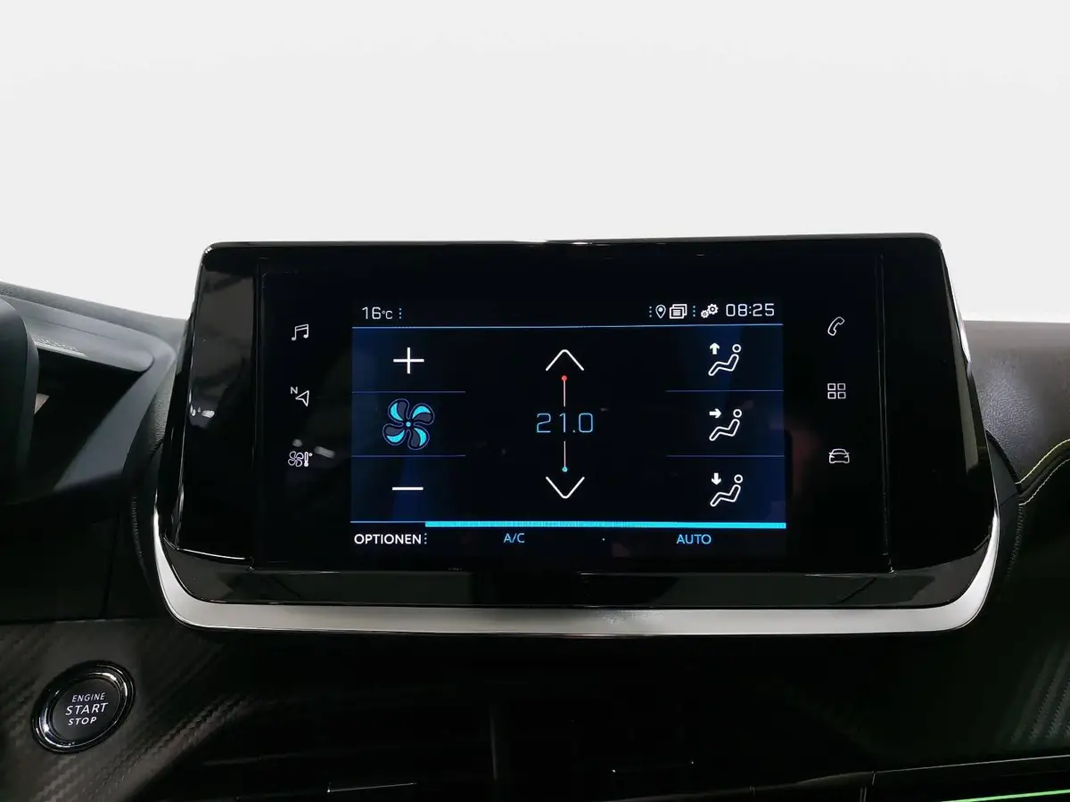 PEUGEOT 2008 1.2 PURETECH GT AHK ACC P-ASSIST