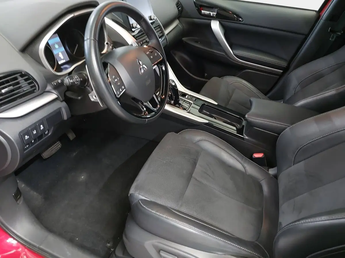 MITSUBISHI ECLIPSE CROSS 2.4 MIVEC PHEV CVT PLUS