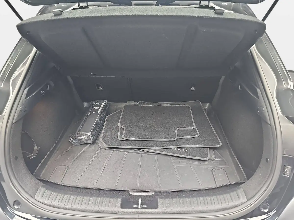 KIA XCEED 1.0 T-GDI VISION KOMFORT LED