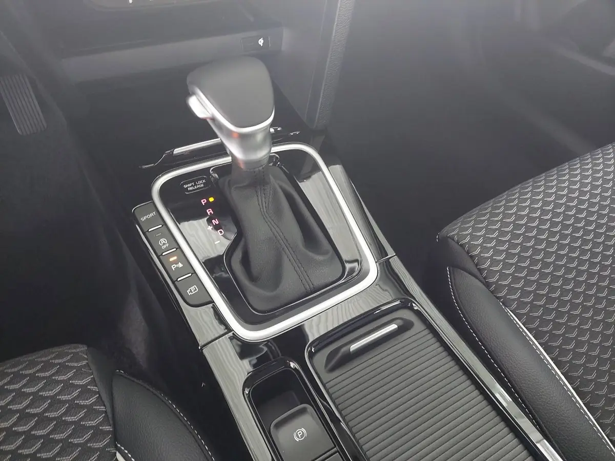 KIA XCEED 1.6 T-GDI 150 DCT SPIRIT MJ26 XCLUSIVE