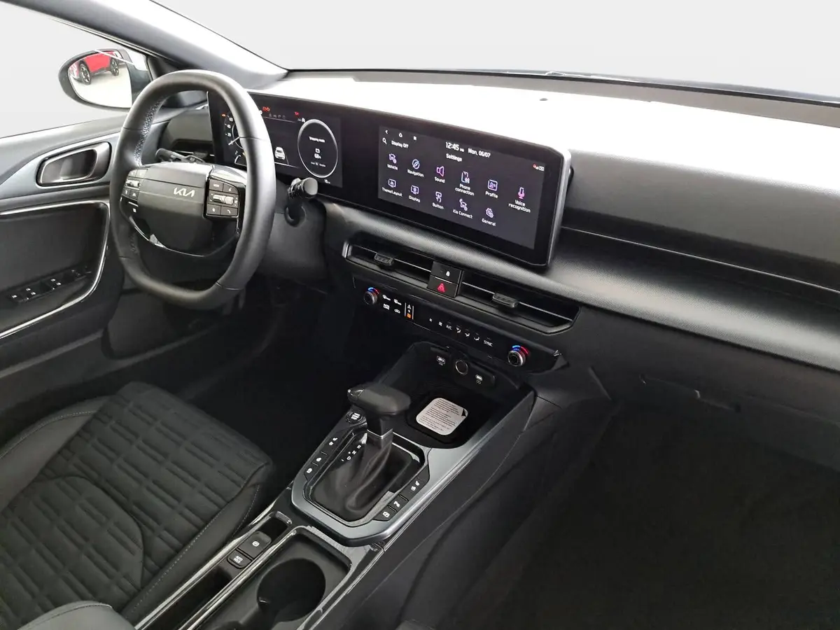 KIA XCEED 1.6 T-GDI 180 DCT SPIRIT MJ27 SOUND SITZ ADVANCED GLASDACH