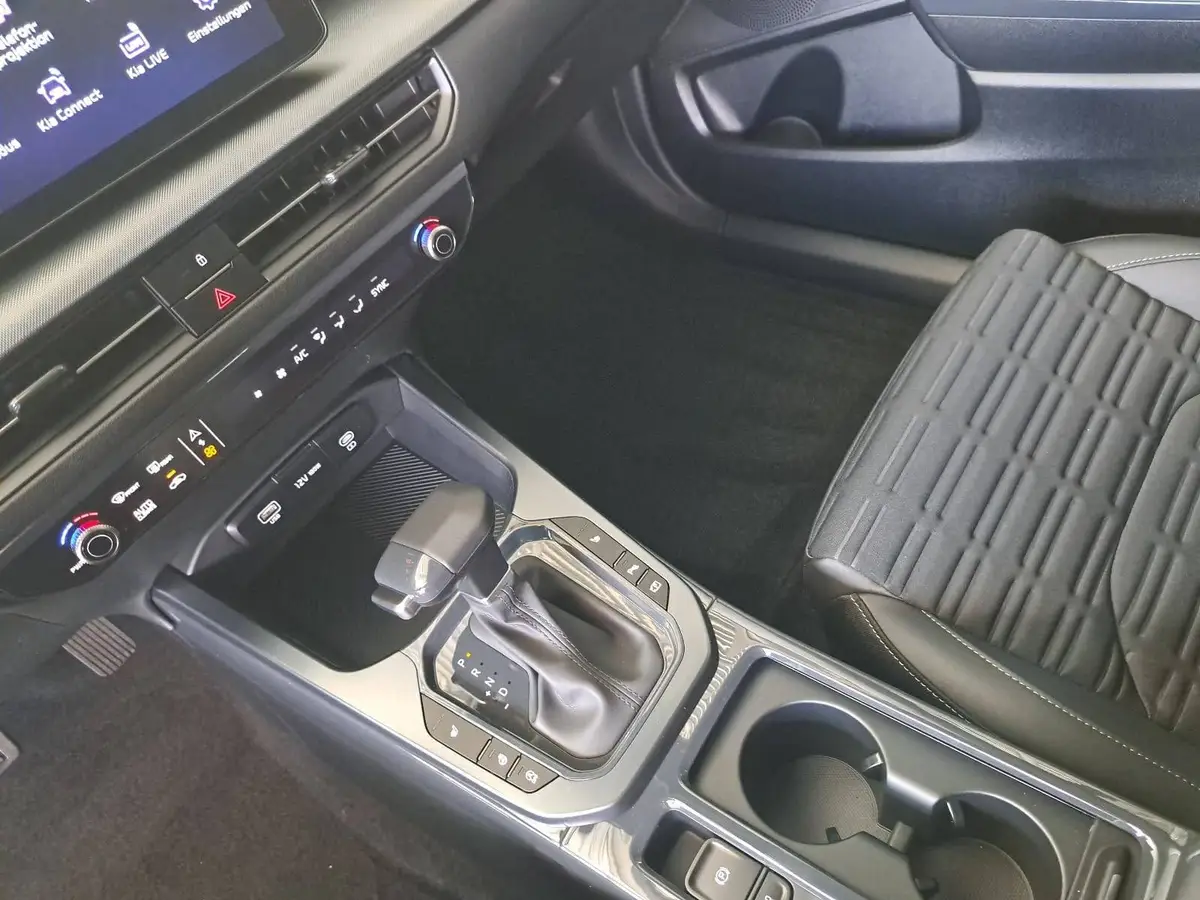 KIA XCEED 1.6 T-GDI 150 DCT VISION MJ27 KOMFORT-PRO